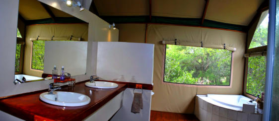 Luxury Tents at Lion Tree Top Lodge